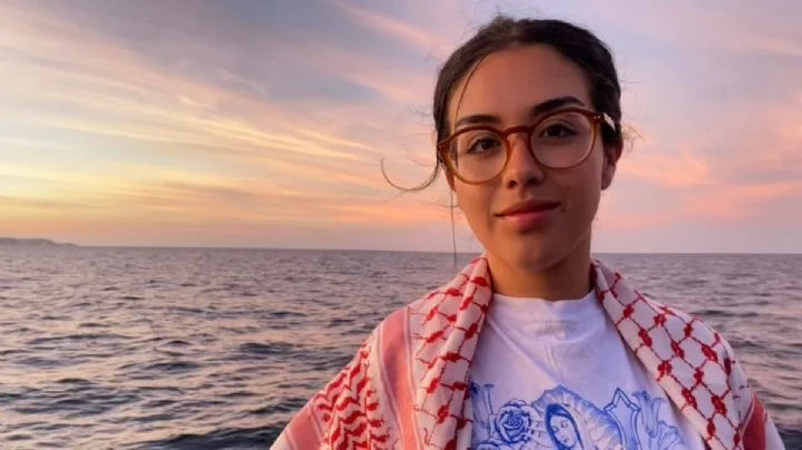 La joven formaba parte de la Flotilla Global Sumud, una iniciativa internacional pacífica compuesta por más de 45 embarcaciones con activistas de más de 40 países, que transportaban ayuda humanitaria hacia la Franja de Gaza.