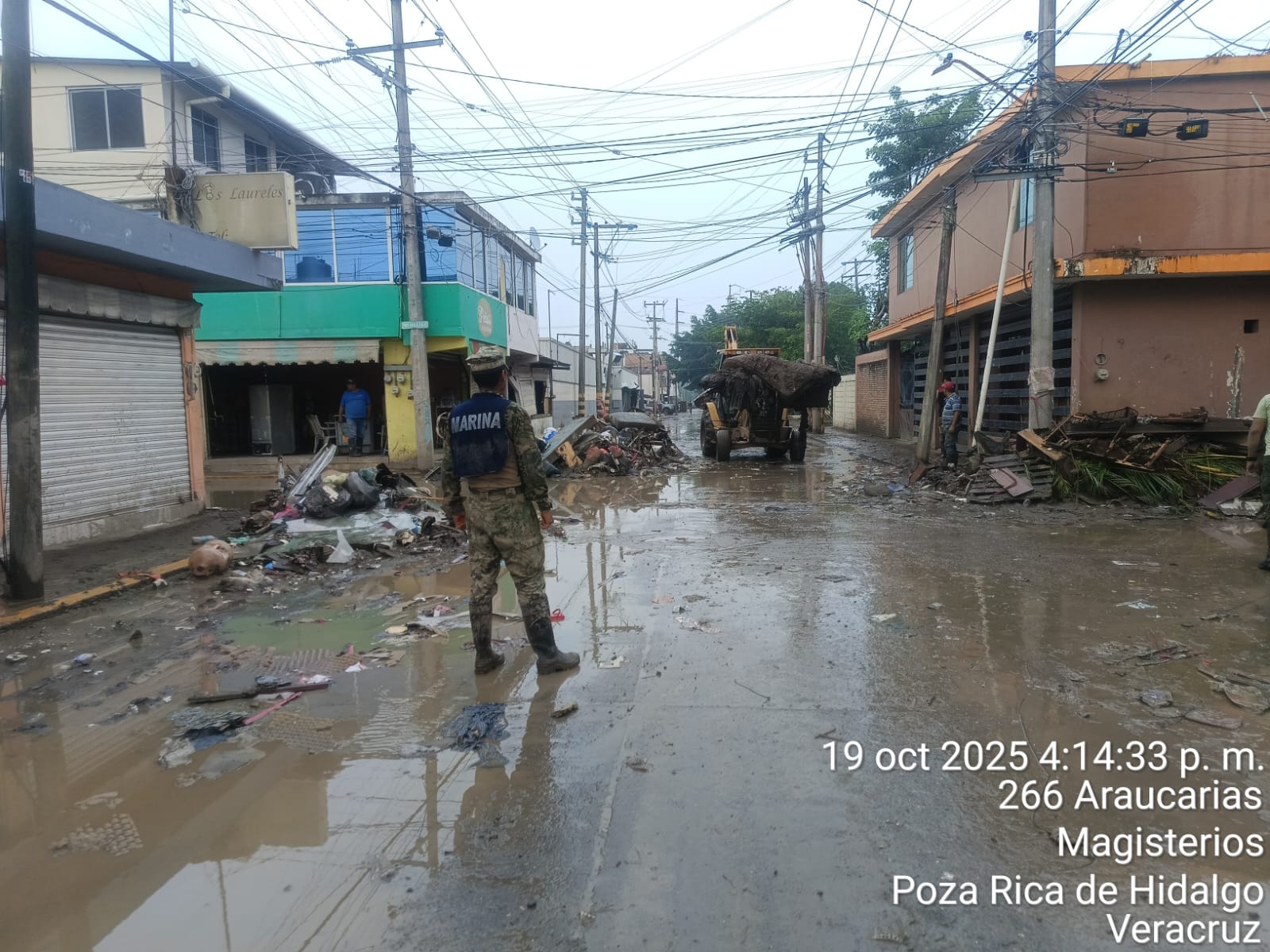 La Comisión Federal de Electricidad logró restablecer el 99.34% del servicio, con más de 263 mil usuarios reconectados.