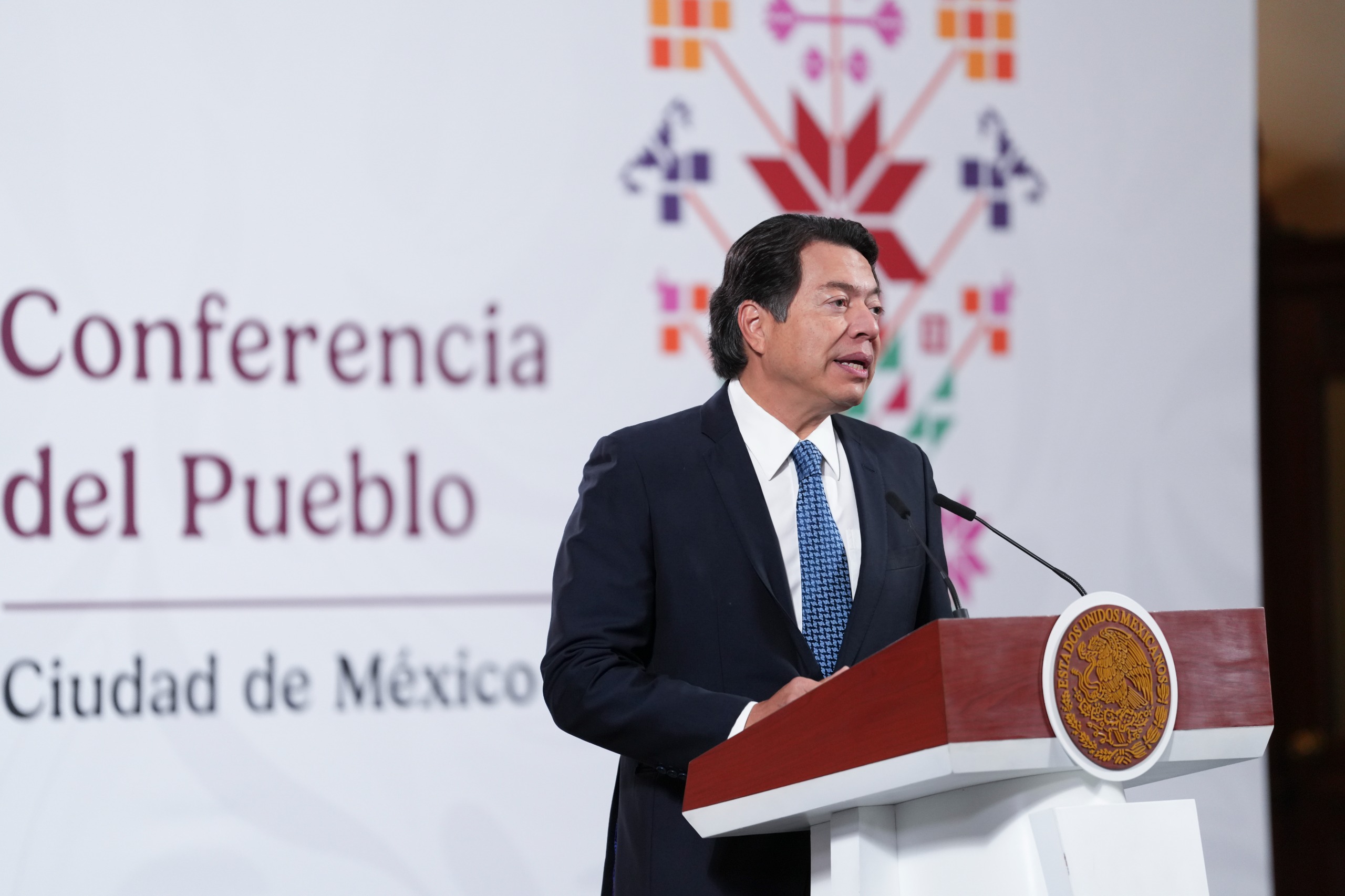 El titular de la SEP explicó que este año se ejecutan 88 acciones de infraestructura que permitirán crear 45 mil nuevos lugares.