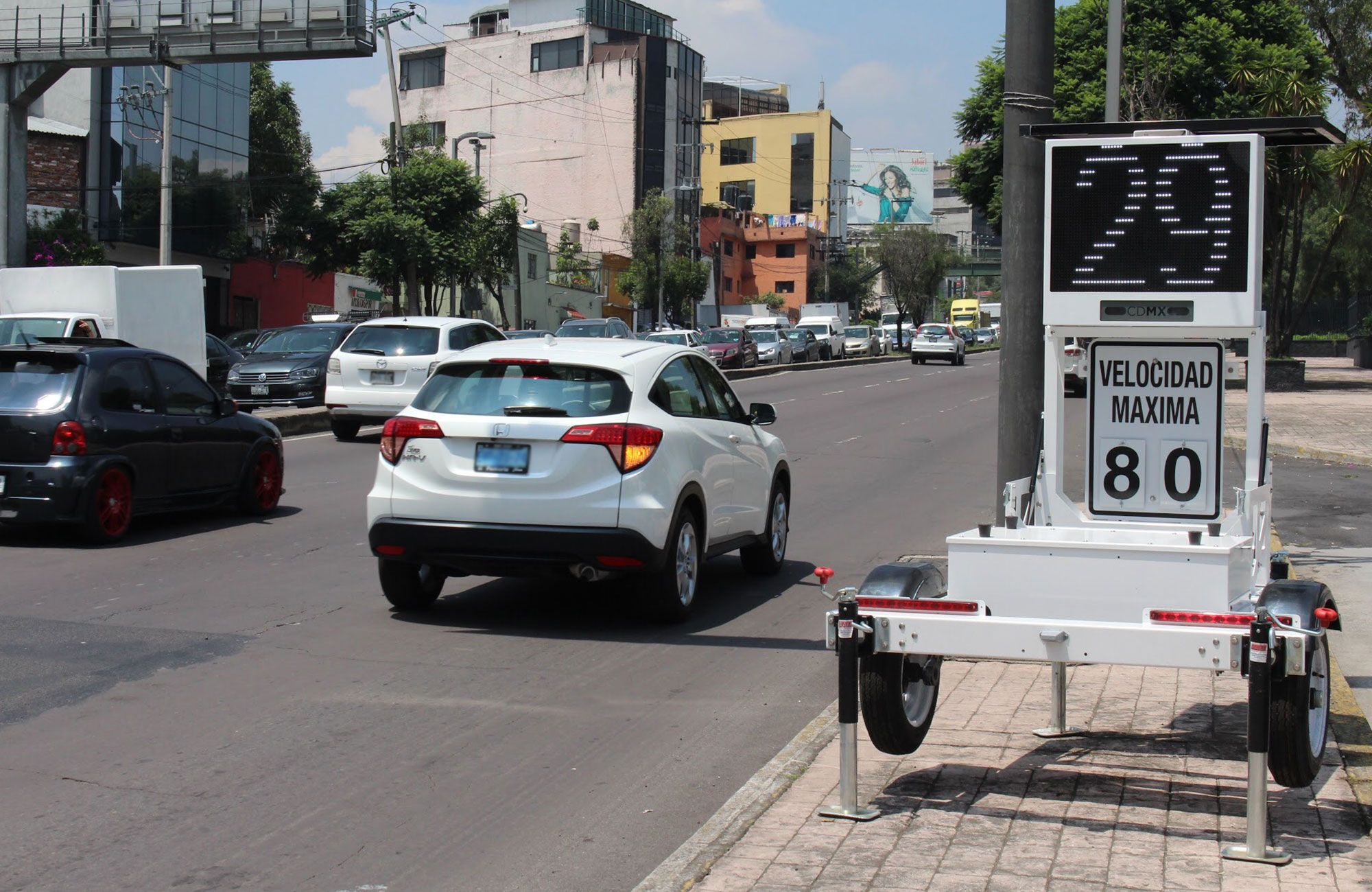 La nueva tecnología permitirá detectar velocidad y adeudos de infracciones en tiempo real