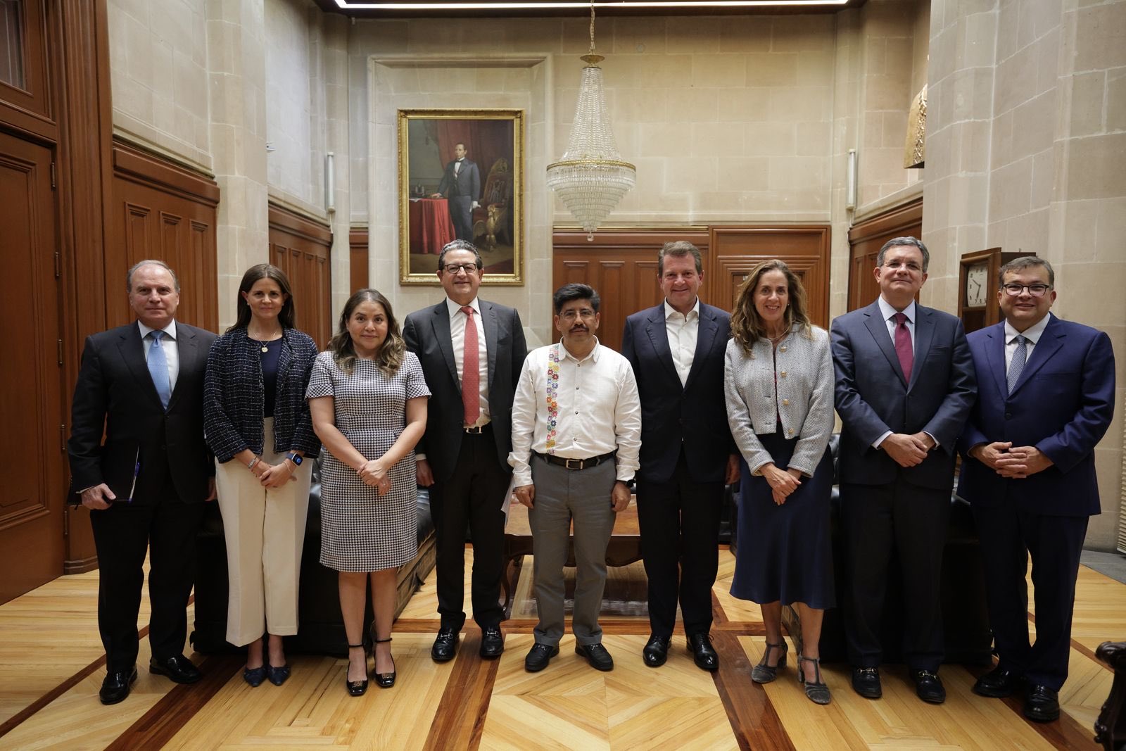 Durante el encuentro se abordaron temas vinculados con la certeza jurídica y la cooperación interinstitucional para fortalecer el bienestar sostenible de las y los mexicanos.