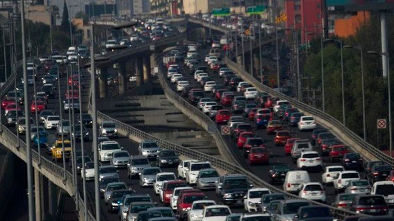 Aunque las lluvias recientes han contribuido a mantener una calidad del aire estable, las autoridades mantienen la aplicación del programa sin modificaciones.