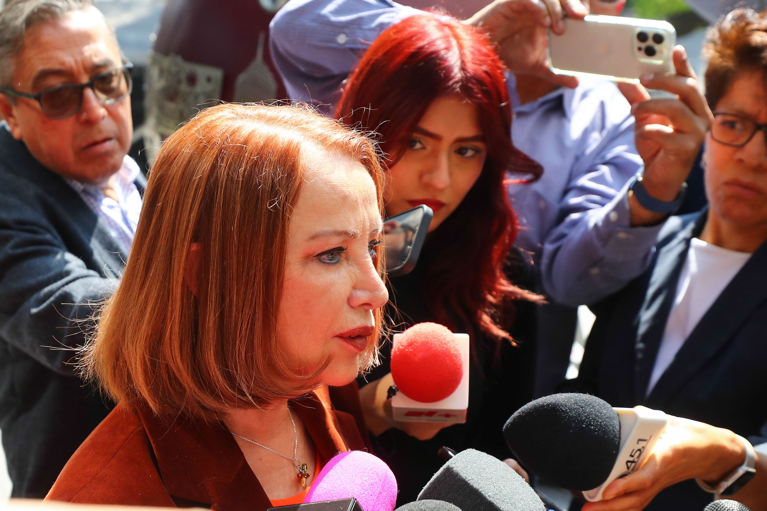 La presidenta del Senado, Laura Itzel Castillo Juárez, afirmó que en México el diálogo con las mujeres es constante .