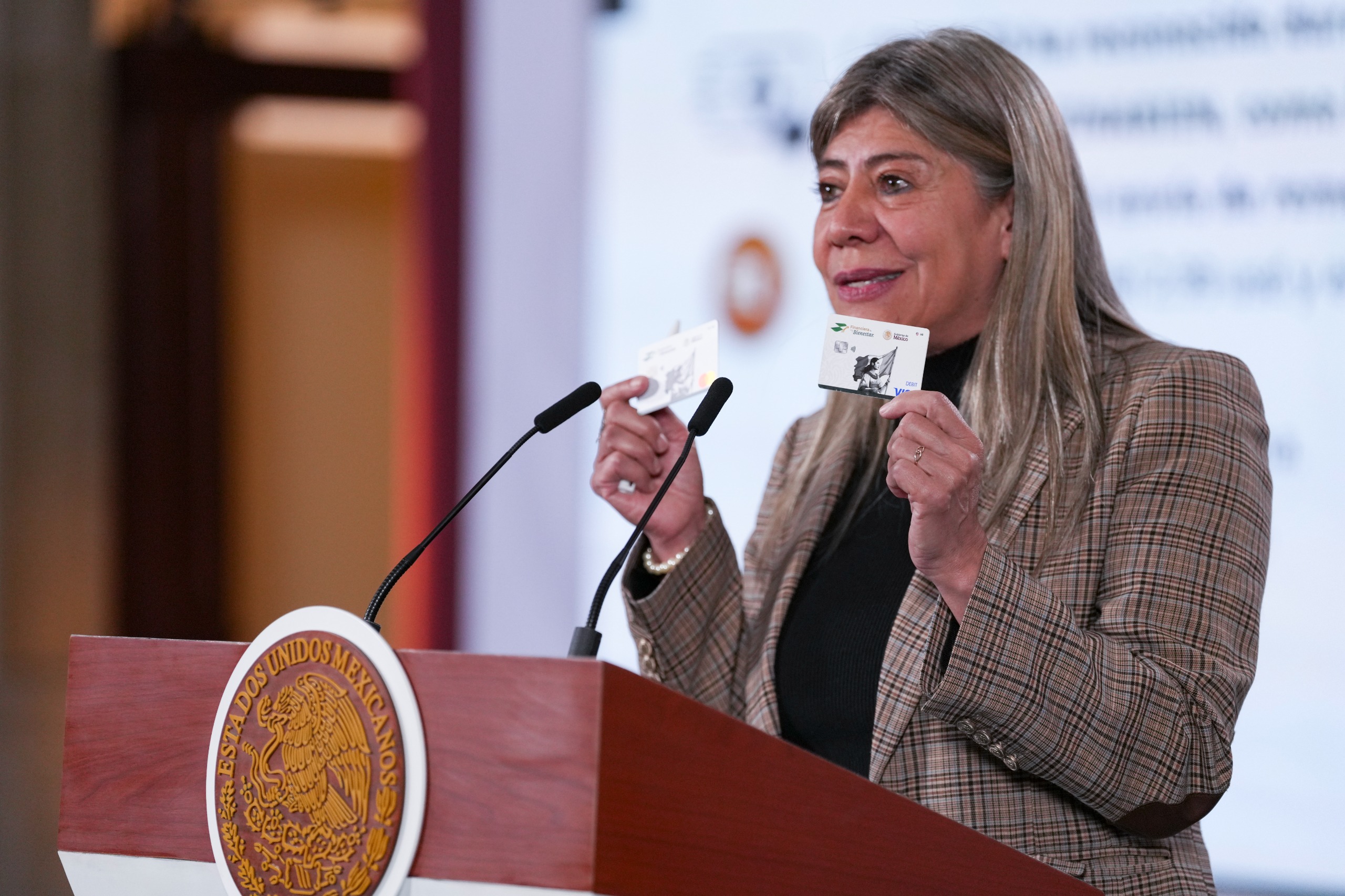 Rocío Mejía Flores informó que Finabien está cerca de cumplir la meta de 100 mil tarjetas “Paisano”.