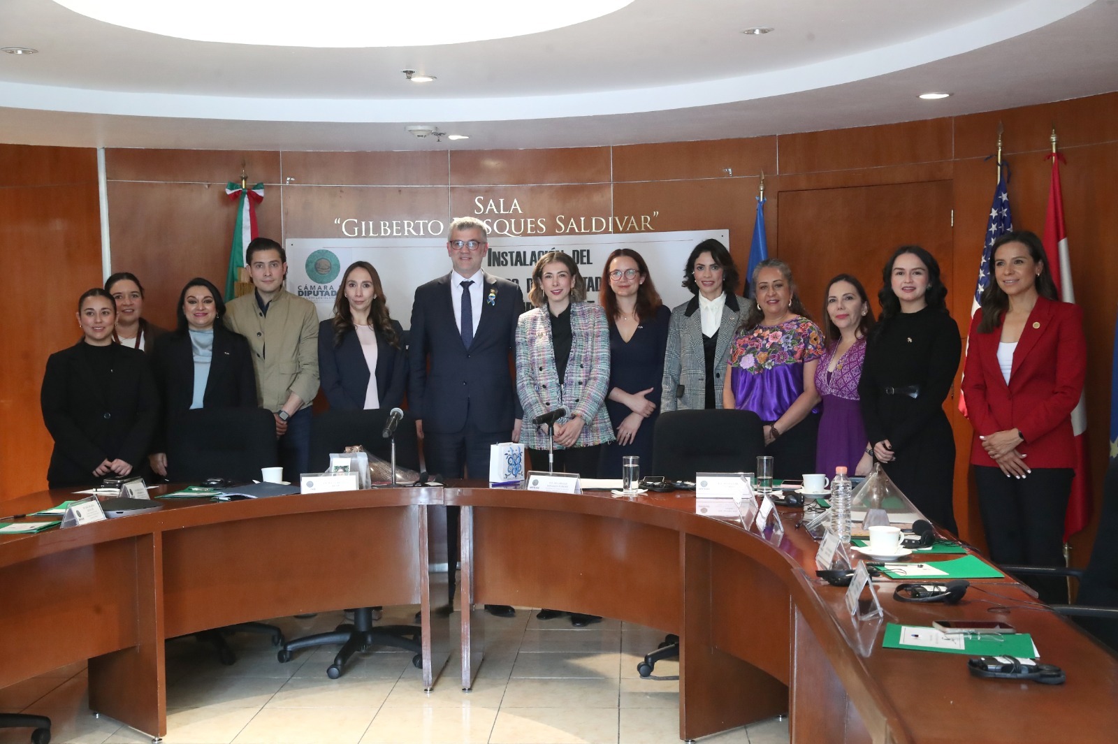 Instalan Grupo de Amistad para impulsar cooperación en gobierno electrónico, ciberseguridad y comercio digital.