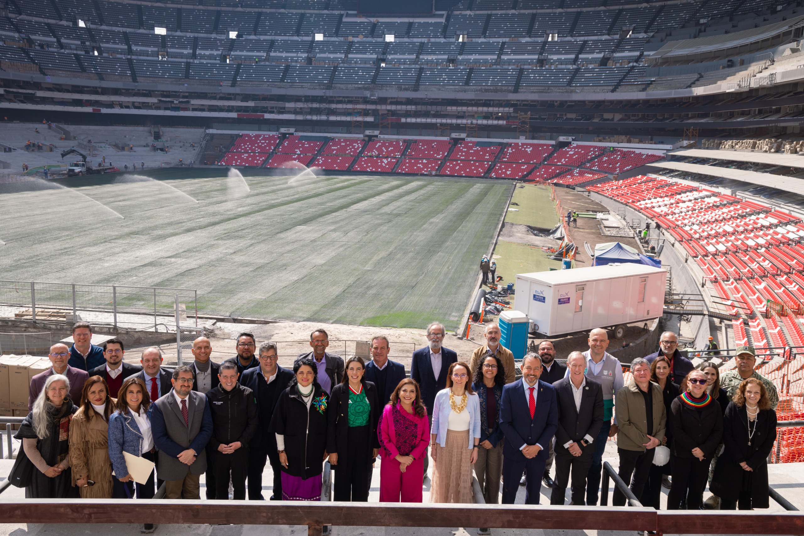 A 148 días del arranque de la Copa del Mundo, la jefa de Gobierno, Clara Brugada, aseguró que la capital avanza con coordinación institucional, más de mil obras públicas y una agenda de seguridad, movilidad e inclusión para recibir el torneo