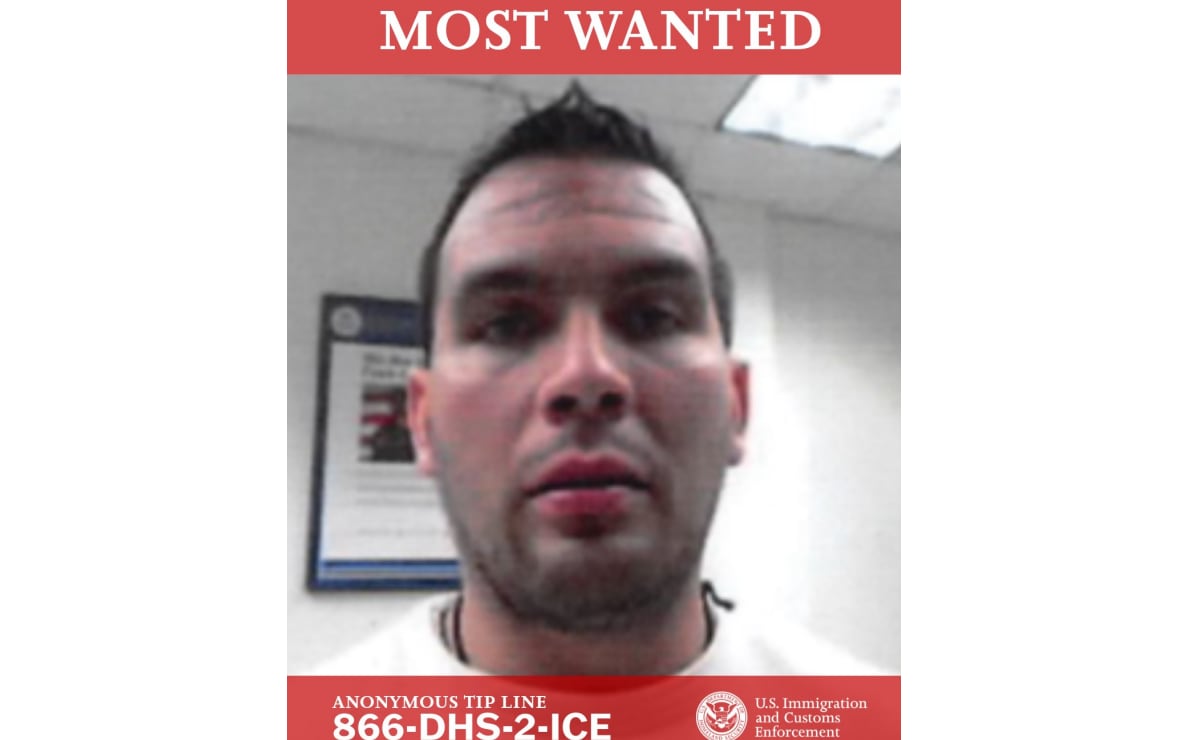 La agencia estadounidense ICE incluyó en su lista de fugitivos a Omar Guillermo Cuen-Lugo, ex policía federal mexicano señalado de coordinar envíos de cocaína para el Cártel de Sinaloa bajo órdenes de Ismael “El Mayo” Zambada.