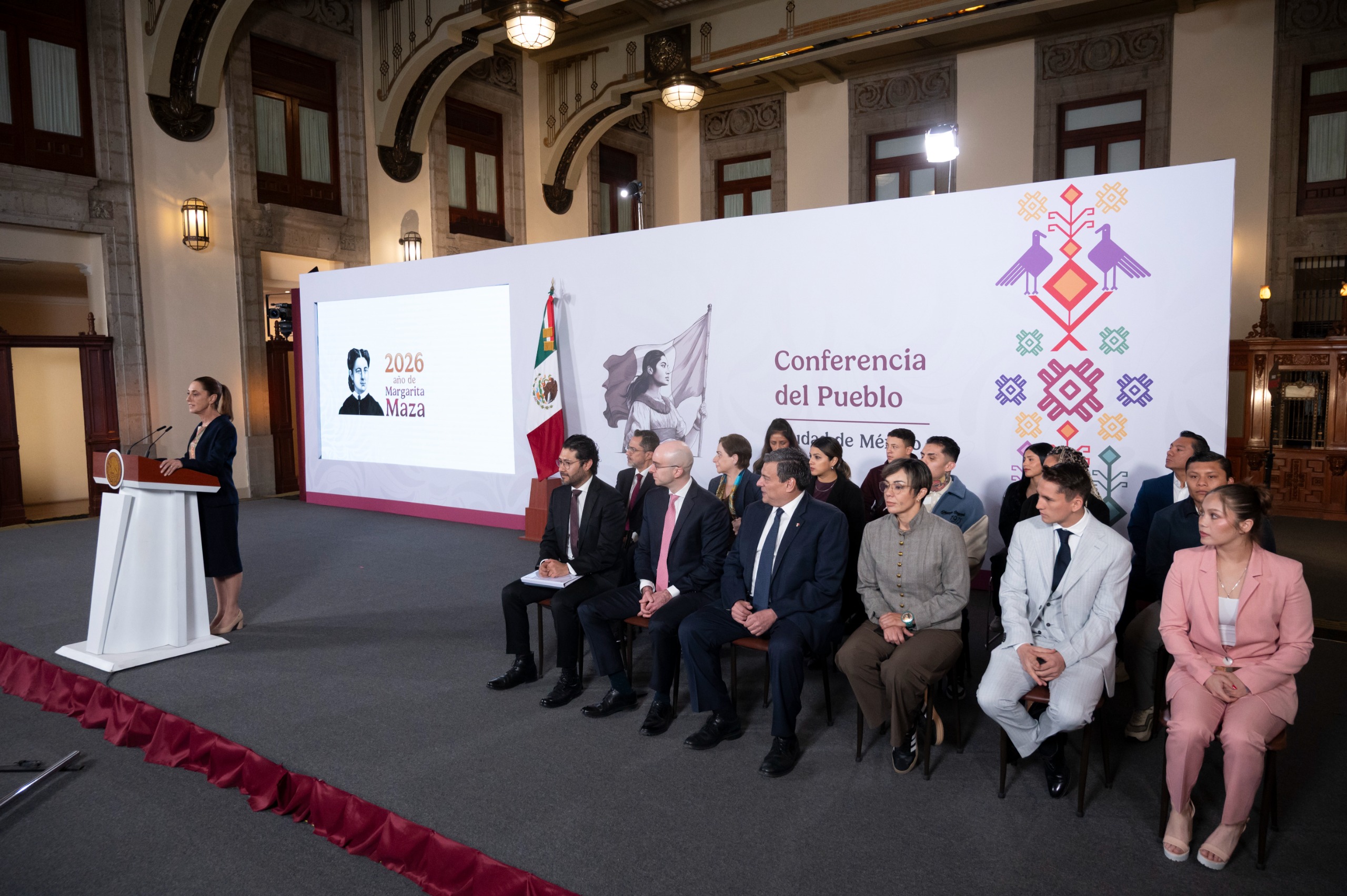 La estrategia, en alianza con el Consejo Mundial de Boxeo, ofrecerá clases gratuitas a menores y busca sumar a 5 mil entrenadores para atender a 100 mil alumnos en el país.