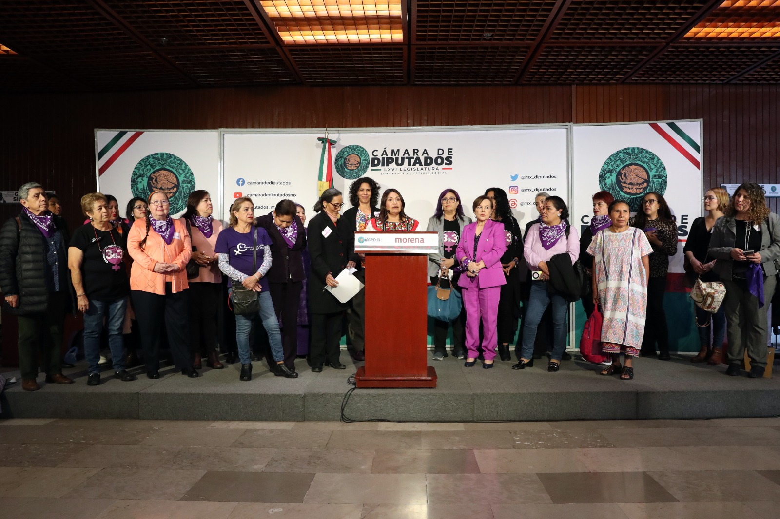 Colectivas feministas piden a la presidenta prohibir por ley la gestación subrogada en todo el país.