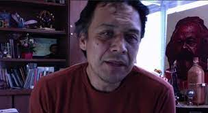 El exdirector de Materiales Educativos permanece en su oficina de la Secretaría de Educación Pública desde hace más de 48 horas, argumentando falta de notificación formal de su cese y convocando a una “Protesta con Propuesta”.