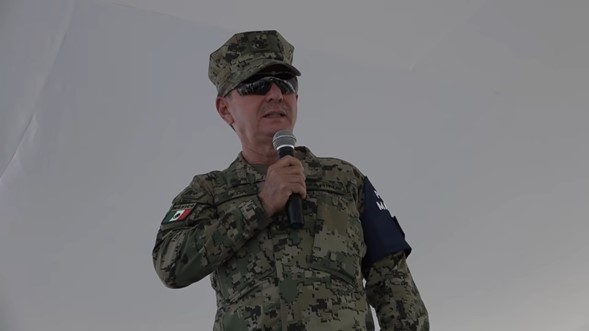 La presidenta afirma que no hay líneas de investigación contra integrantes del gabinete; confirma proceso en curso por contrabando de combustible y solicitudes de extradición, en medio del caso del contralmirante asesinado tras denunciar una red en aduanas.