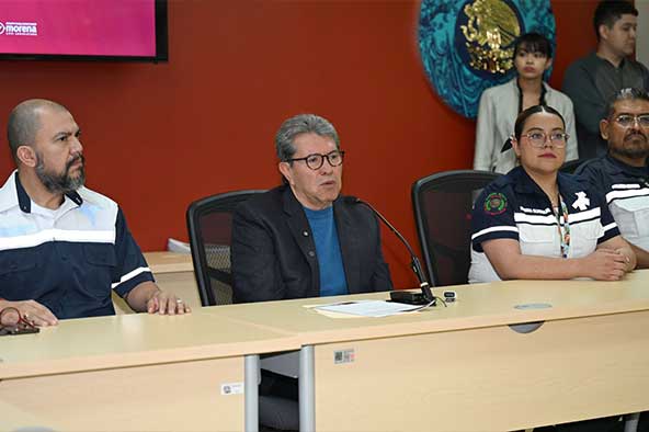 El coordinador de Morena en San Lázaro afirma que no hay prisa para aprobar la iniciativa de la presidenta Claudia Sheinbaum; rechaza que PT y PVEM actúen por interés económico y sostiene que se mantendrá la pluralidad.