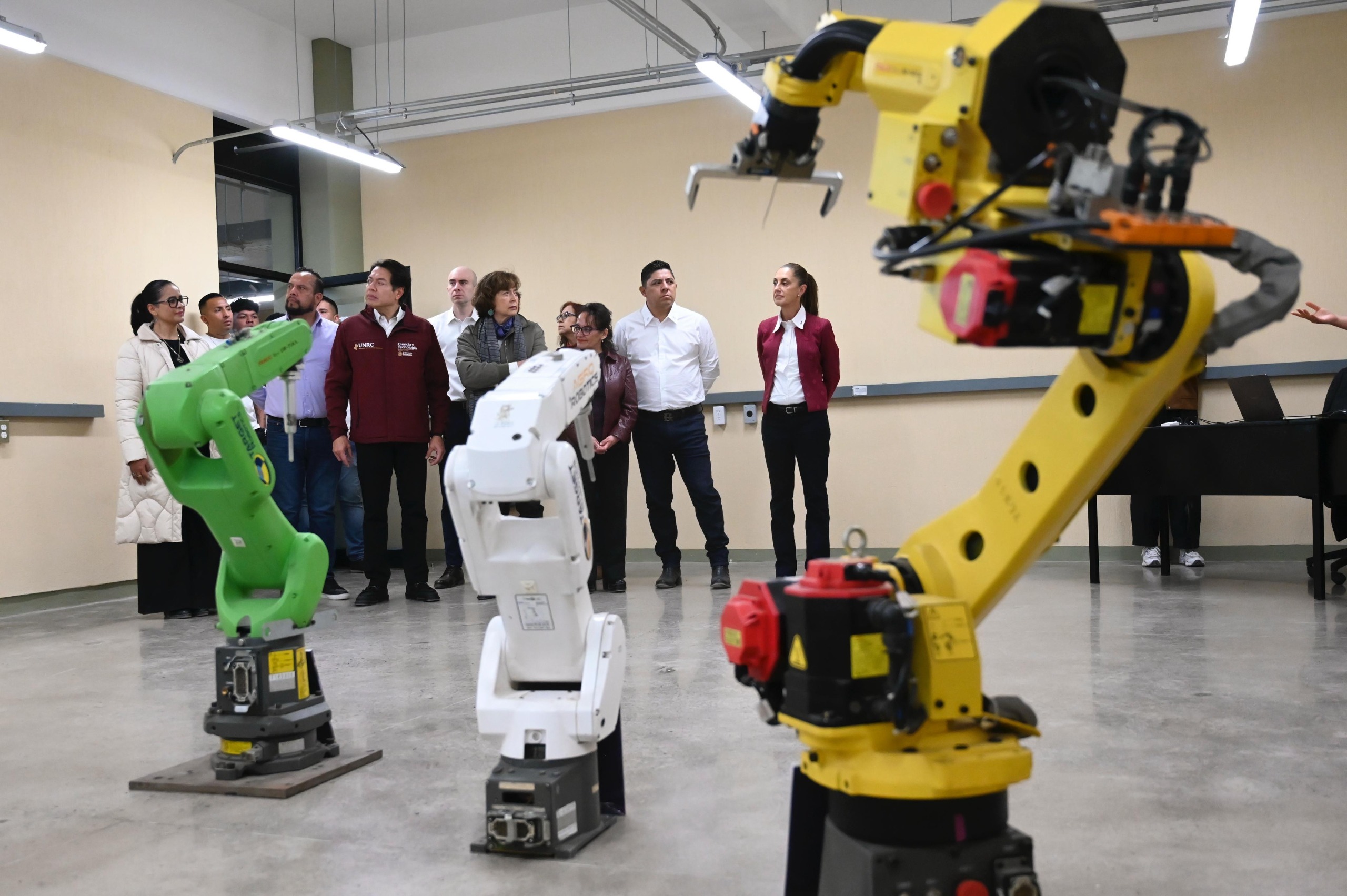 En San Luis Potosí, la presidenta Claudia Sheinbaum Pardo afirmó que durante décadas la educación dejó de asumirse como un derecho y se volvió un privilegio, por lo que anunció más universidades, recursos y becas como parte de la continuidad de la transformación.