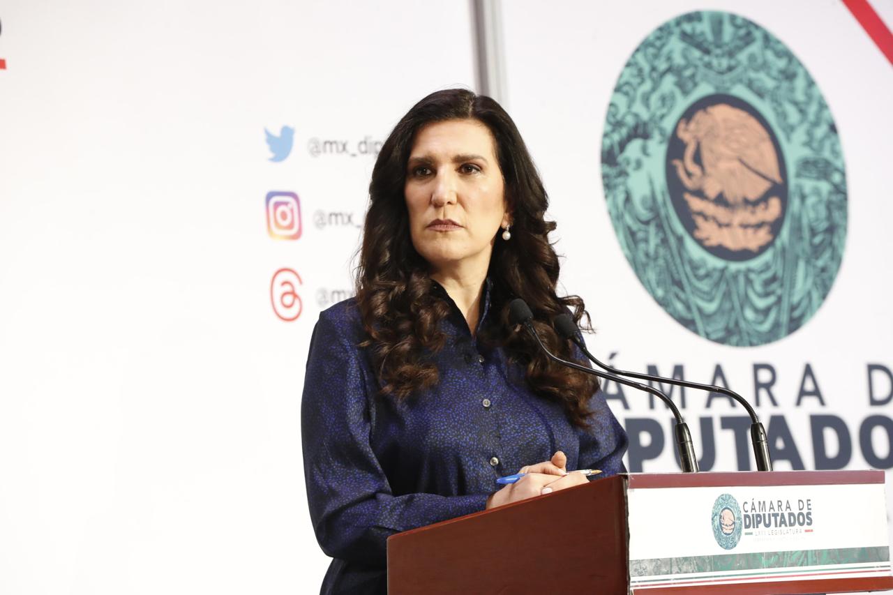 La presidenta de la Mesa Directiva de la Cámara de Diputados afirma que los delincuentes deben estar en prisión y no los ciudadanos; exige fortalecer el marco jurídico y limpiar instituciones infiltradas.