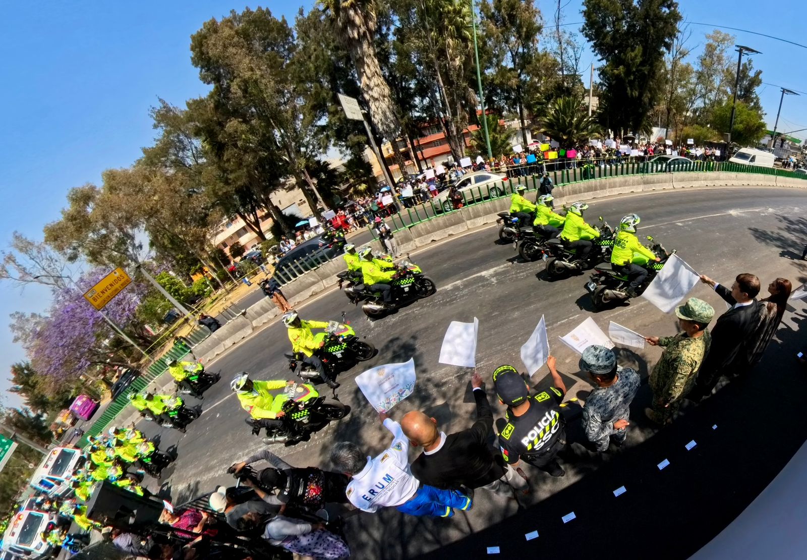 Prevén la llegada de más de 500 mil visitantes; refuerzan vigilancia en zonas turísticas, carreteras y transporte público