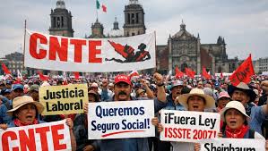 La presidenta afirma que hay mesas abiertas en todos los niveles y sostiene que algunas demandas no pueden cumplirse por límites del presupuesto.