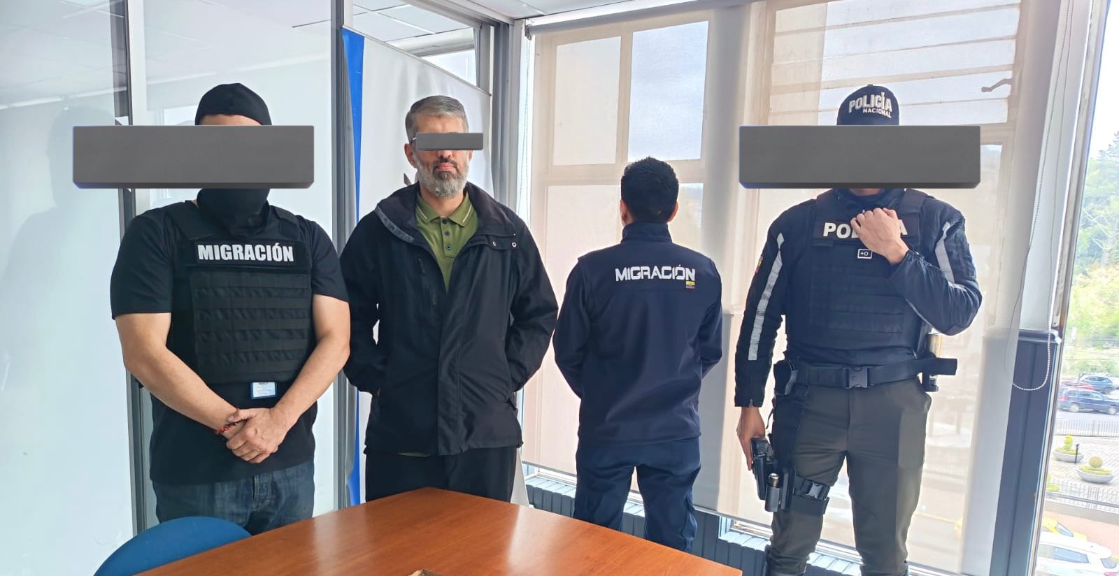 Autoridades de Ecuador informaron que el detenido estaría relacionado con una red ligada a la Guardia Revolucionaria; México niega tener evidencia de un atentado.