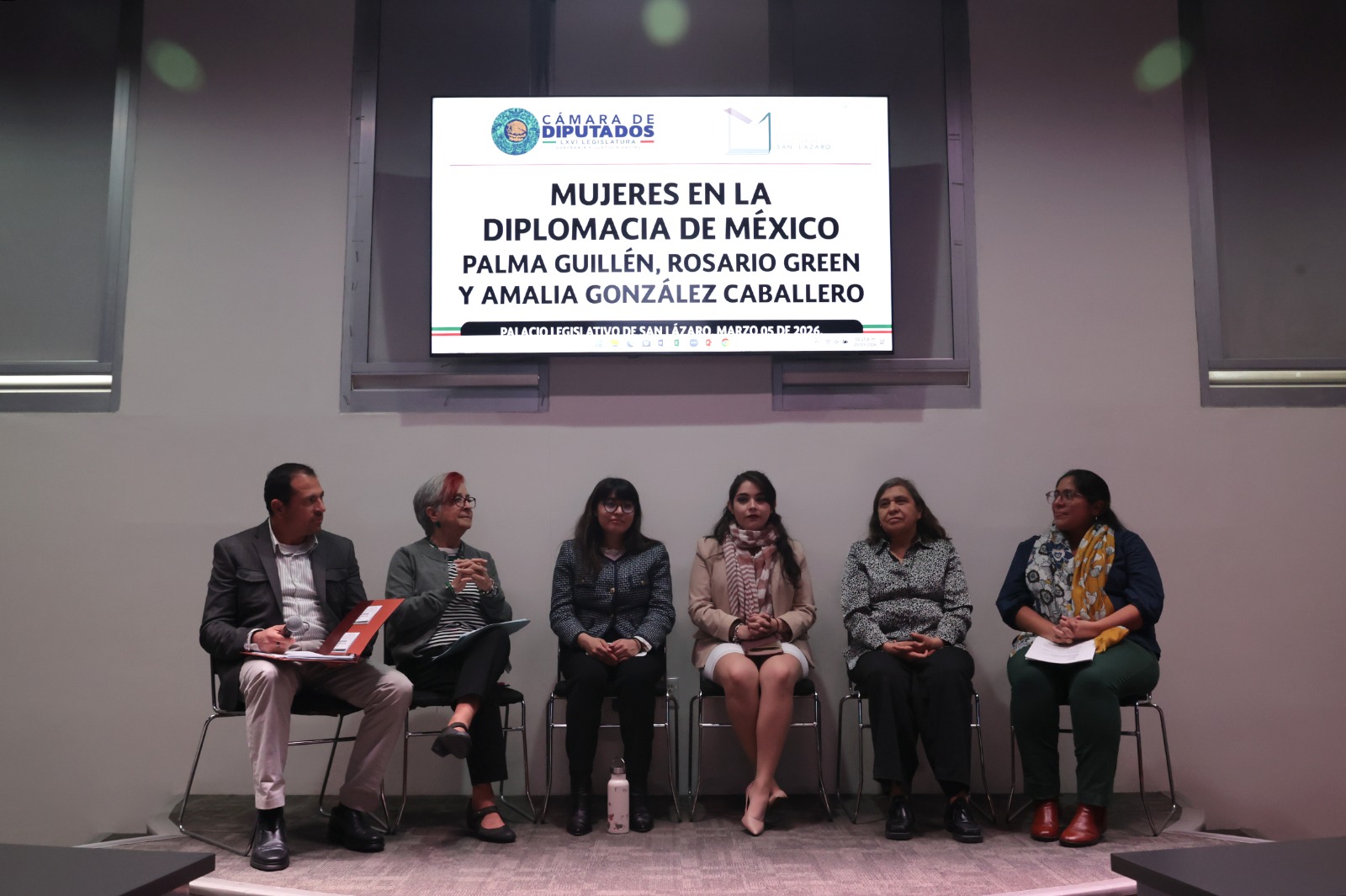 Investigadoras destacaron la trayectoria de figuras como Palma Guillén, Elena Torres y Amalia González, cuya labor contribuyó a la política exterior, la educación y los derechos de las mujeres.