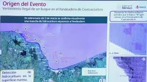 Autoridades federales confirman que el hidrocarburo proviene de un barco en Coatzacoalcos y dos emanaciones naturales; continúan labores de limpieza y análisis para determinar responsabilidades.