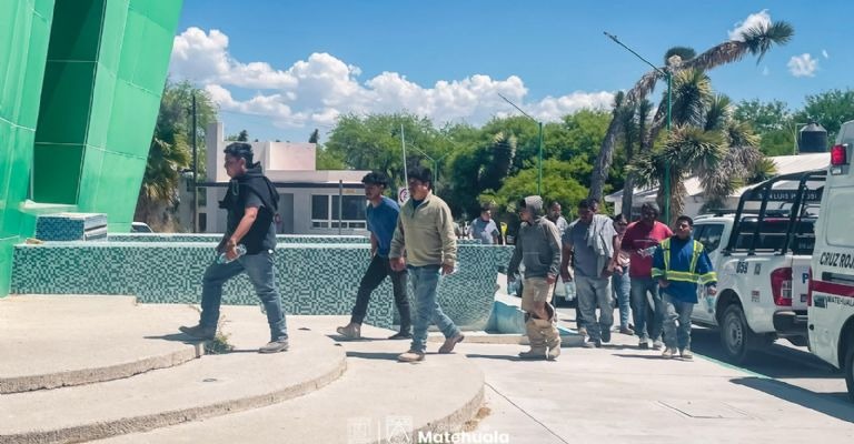 Tras más de 48 horas sin contacto, los trabajadores fueron ubicados luego de un amplio operativo con participación de fuerzas estatales y federales; permanecen bajo resguardo de la Fiscalía.