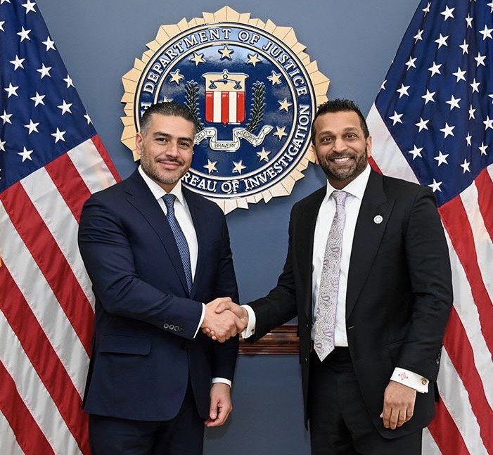 El titular de Seguridad informó que, tras intercambio de información con el FBI, México ha detenido a varios objetivos incluidos en la lista de los más buscados. Reiteró que la colaboración bilateral se basa en reciprocidad y respeto a la soberanía.