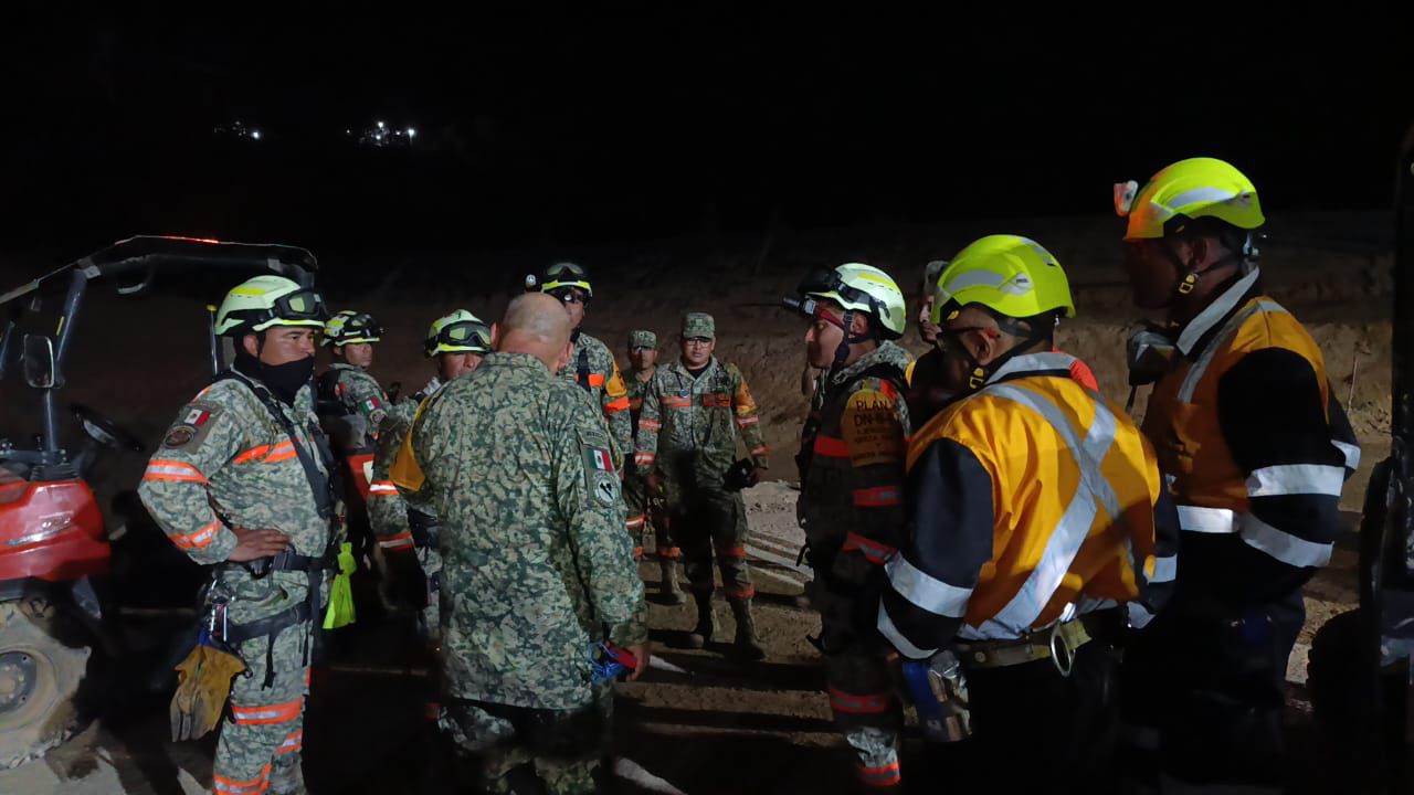 Equipos han avanzado 264 metros en galerías obstruidas por lodo; autoridades refuerzan operativo y mantienen comunicación directa con familias