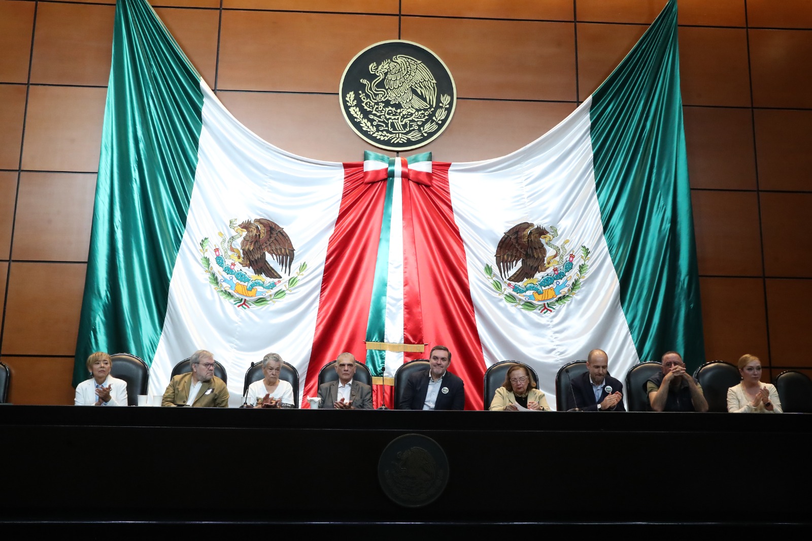 En foro sobre desaparición forzada, el legislador del PAN criticó la falta de comparecencias y señaló que el gobierno federal revictimiza a las familias al depurar registros de personas no localizadas