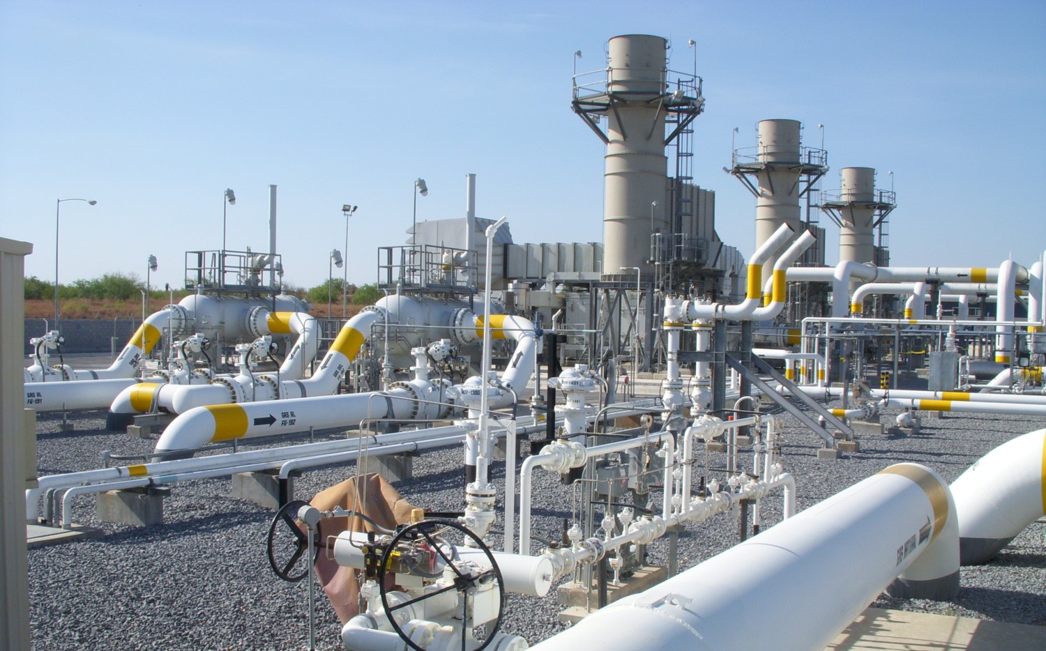 México compra 75% del gas que utiliza; gobierno impulsa renovables y Pemex apuesta por yacimientos para acercarse a la autosuficiencia