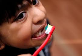 Diputada del PRI propone incluir en la ley programas de higiene bucal diaria en educación básica