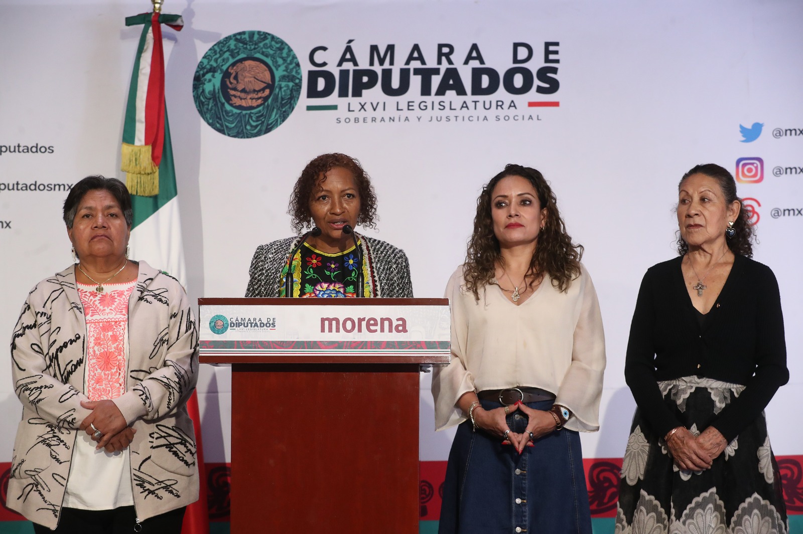 La legisladora Rosa María Castro Salinas afirmó que la resolución representa un parteaguas para los pueblos afrodescendientes y llamó a impulsar justicia reparativa y políticas públicas contra el racismo en México.