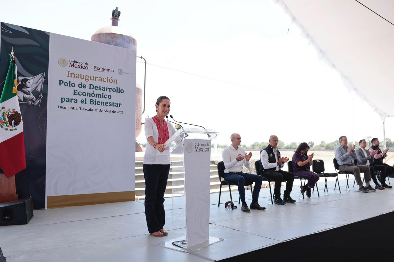 La presidenta defendió un modelo de inversión mixta en infraestructura estratégica y sostuvo que el desarrollo nacional requiere la participación del sector privado, aunque descartó regresar a esquemas de privilegio.