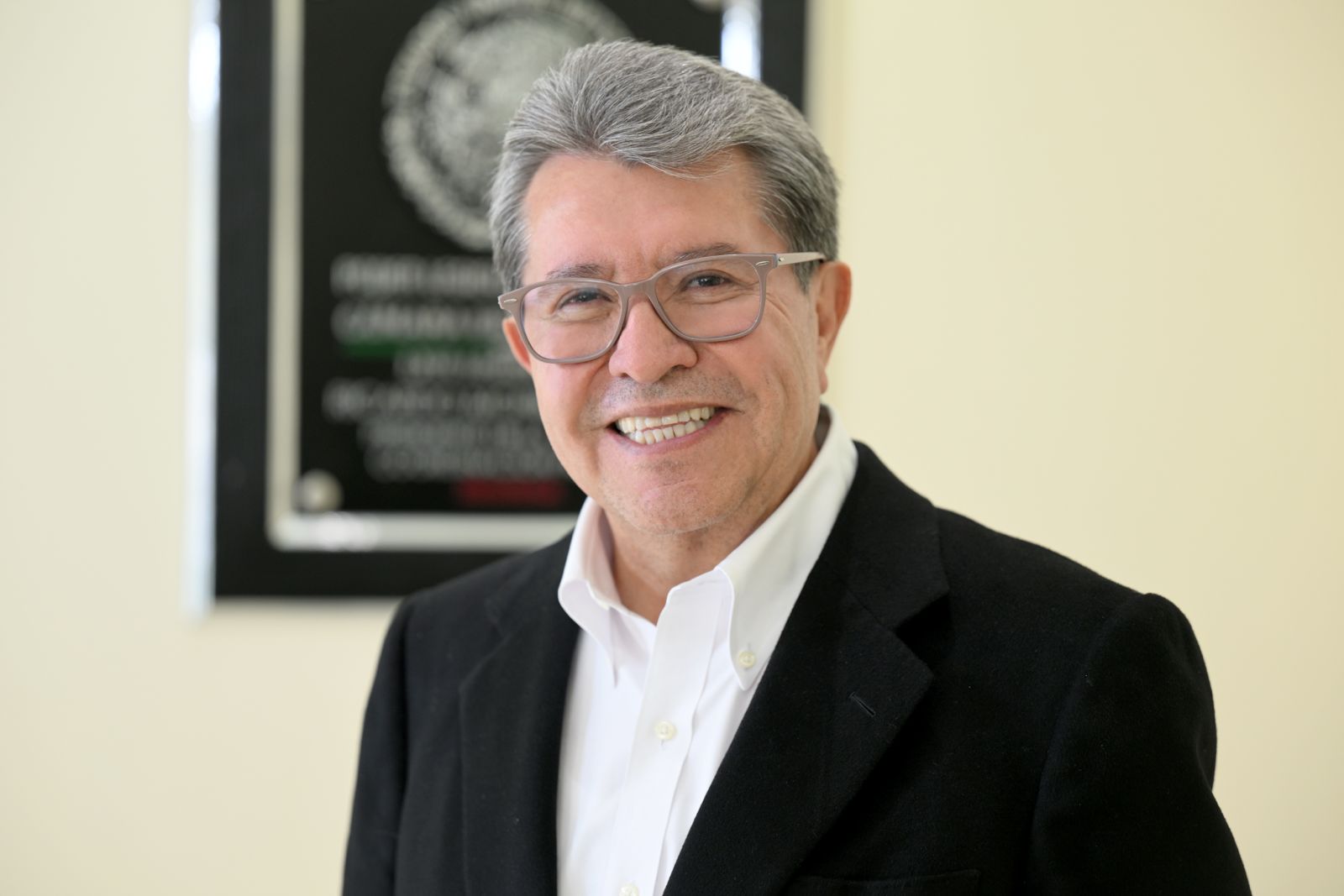 El líder de Morena en San Lázaro señaló que también siguen pendientes cambios en seguros, fianzas y buró de crédito. Esta semana concluirá el actual periodo de sesiones y se elegirá a la Comisión Permanente.