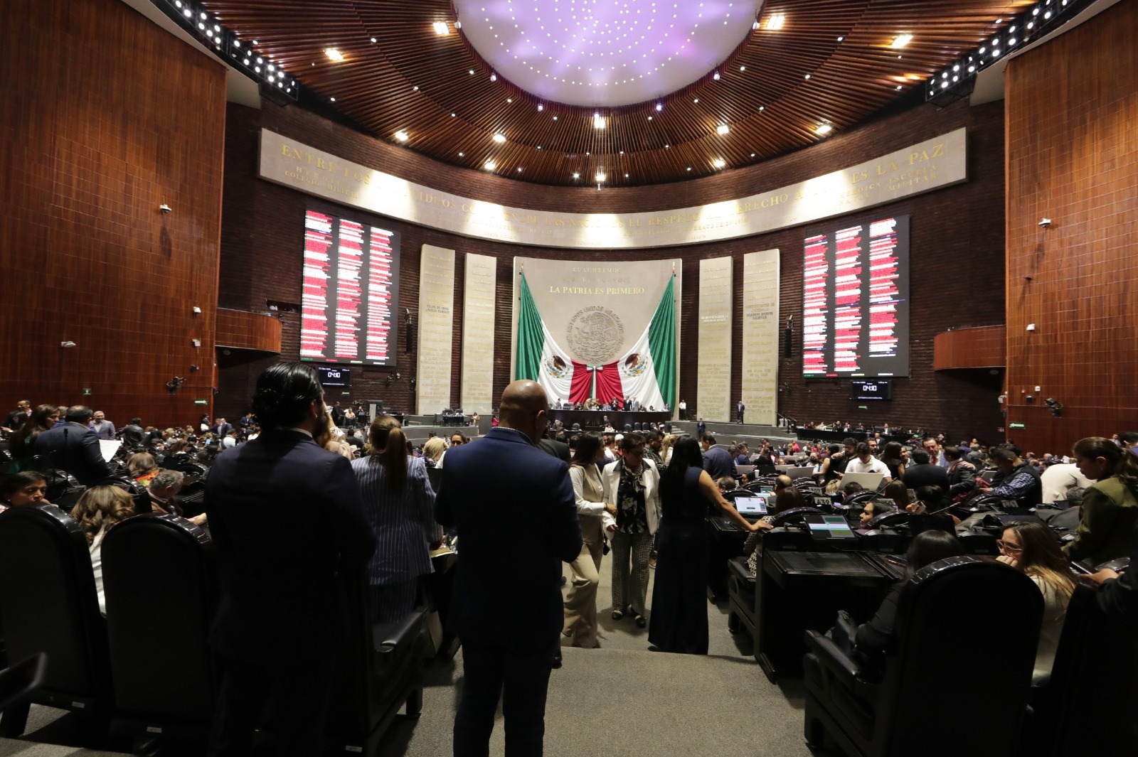 La Cámara de Diputados turnó a la Comisión de Hacienda el nombramiento de Jennifer Krystel Castillo Madrid, enviado por la presidenta Claudia Sheinbaum, para su análisis y dictamen.