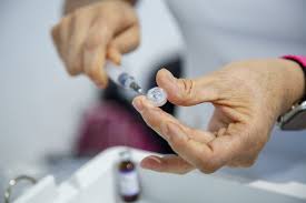 La Secretaría de Salud informó que la jornada nacional continuará en las 32 entidades federativas para elevar coberturas. David Kershenobich destacó que la vacunación previene enfermedades graves, hospitalizaciones e incluso distintos tipos de cáncer.