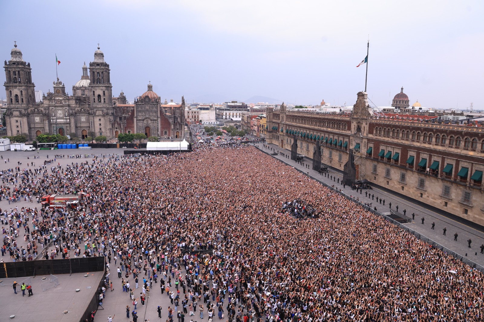 ARMY México expresó su inconformidad por el encuentro de la banda surcoreana con la presidenta en Palacio Nacional y pidió evitar el uso de artistas con fines políticos.