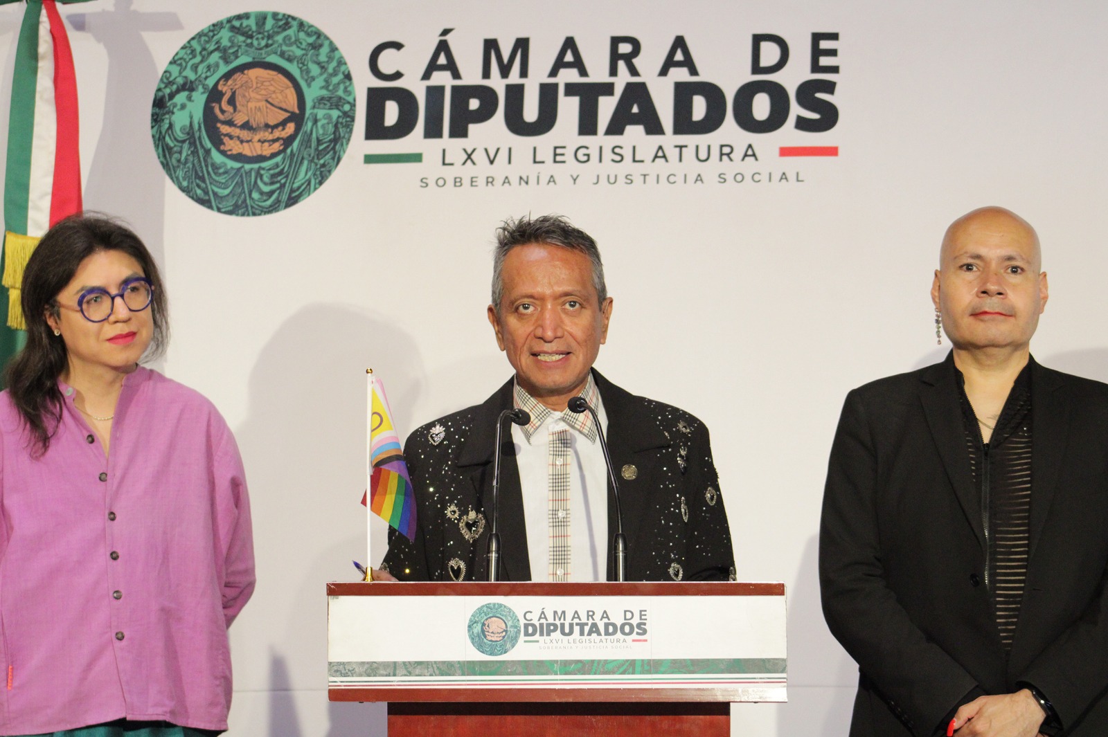 El Inegi ampliará la muestra y reforzará la confidencialidad de la encuesta sobre diversidad sexual y de género; diputados destacan su impacto en reformas y programas sociales.