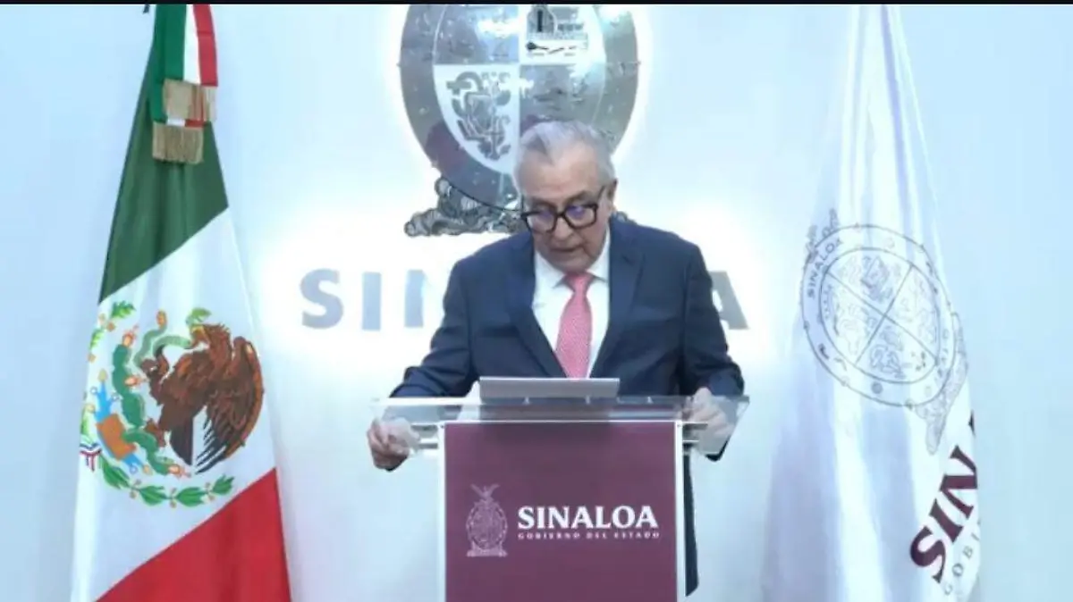 El gobernador de Sinaloa se separa del cargo mientras enfrenta señalamientos por presuntos vínculos con el crimen organizado; asegura que aclarará su situación ante autoridades.