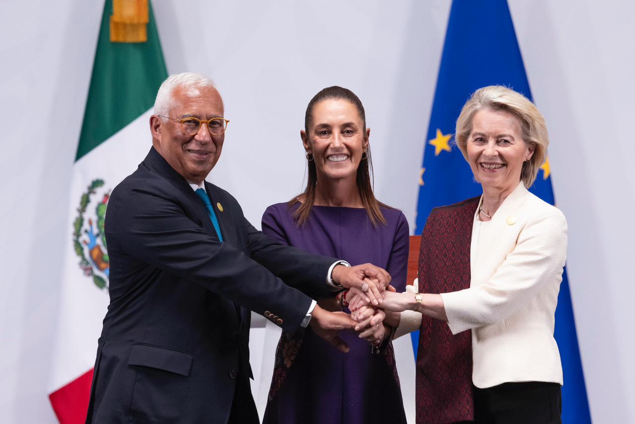 La presidenta Claudia Sheinbaum y Ursula von der Leyen encabezaron la firma del nuevo pacto comercial que amplía el libre comercio, fortalece inversiones y busca reducir barreras arancelarias entre ambas regiones.