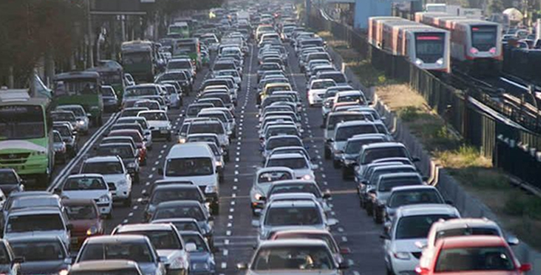 La restricción vehicular estará vigente de las 5:00 a las 22:00 horas en la Ciudad de México y municipios del Estado de México; autoridades descartan, por ahora, contingencia ambiental.