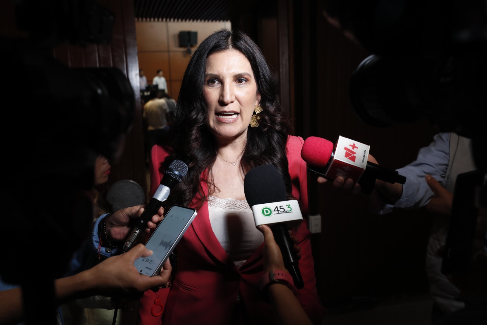 Kenia plantea reforzar la ley para impedir candidaturas ligadas al narco.