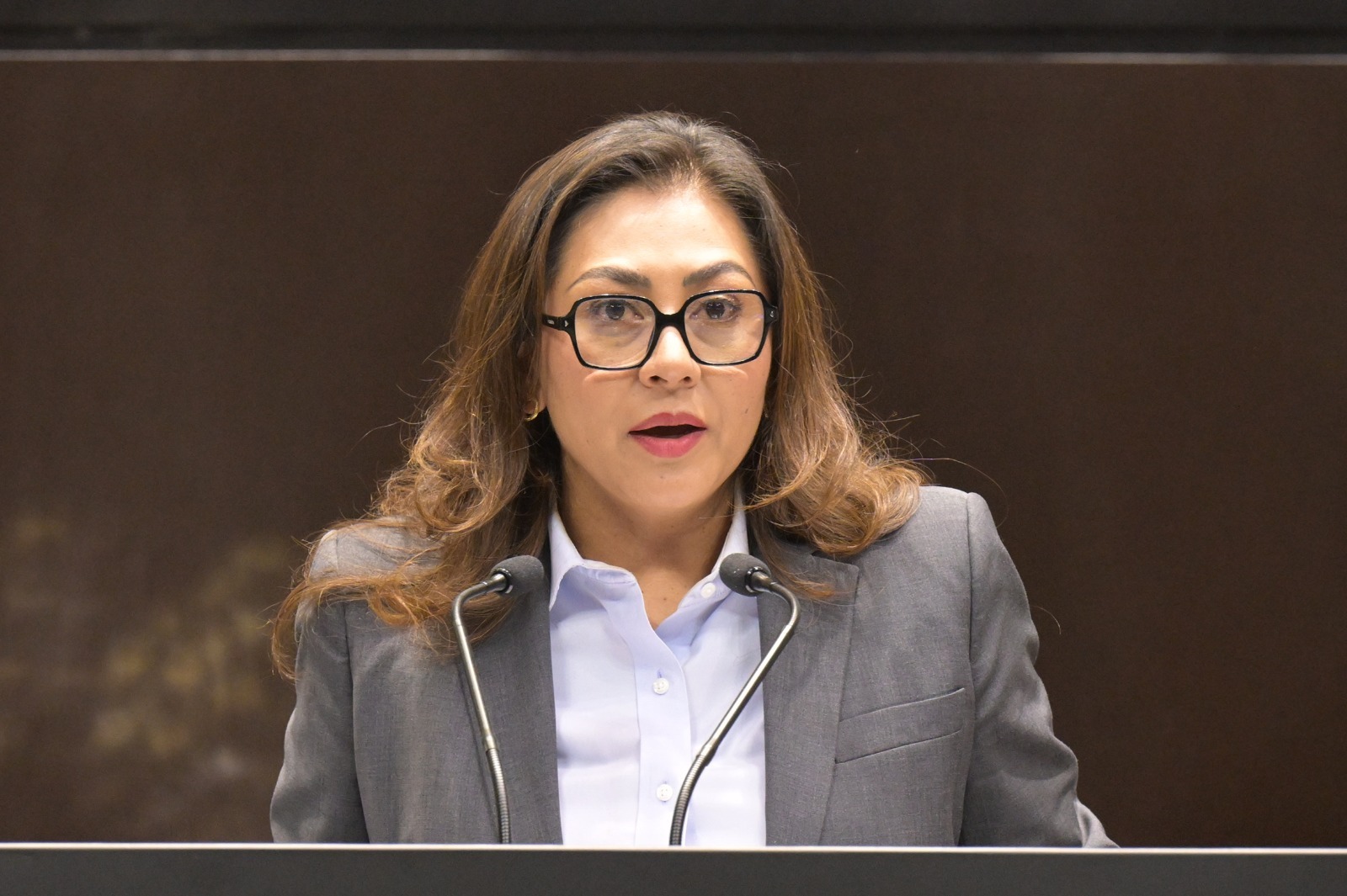 Buscan sancionar la exposición de información personal de víctimas.