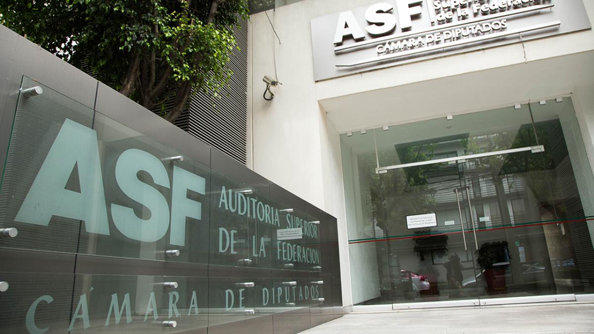 ASF denuncia ante FGR daño al erario por más de 600 mdp.