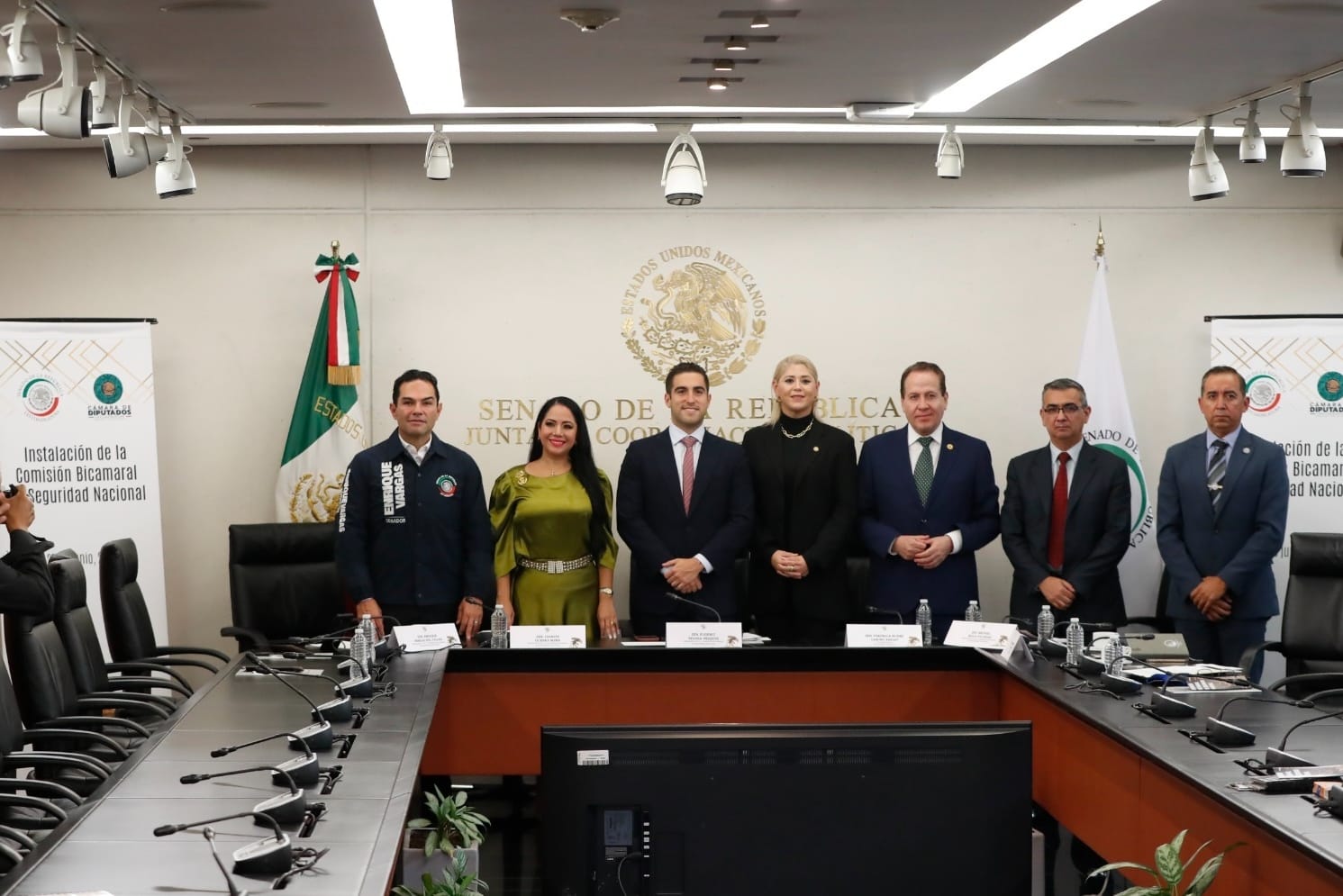 Legisladores impulsan cambios a la Ley de Seguridad Nacional.
