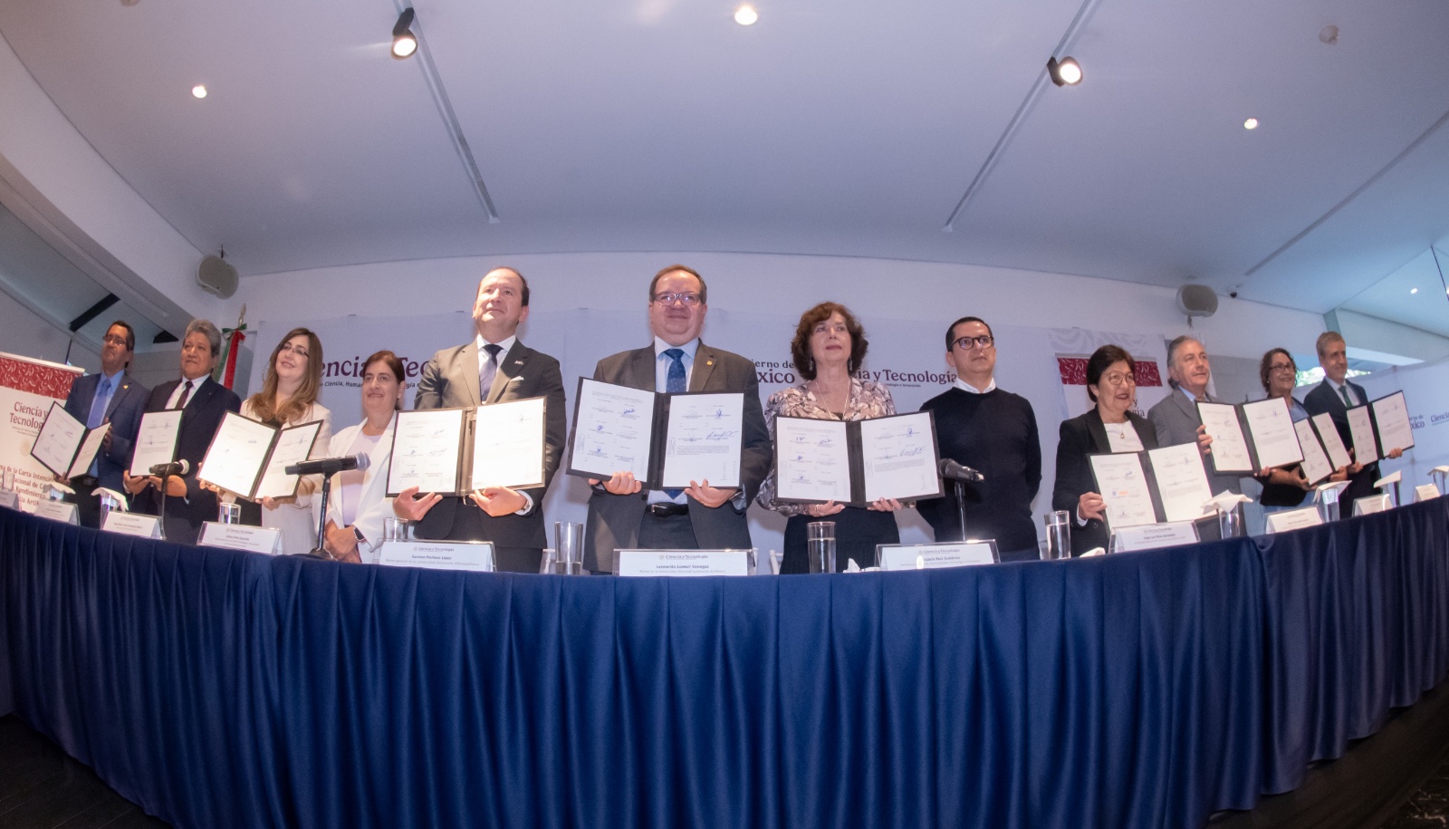 Gobierno, UNAM y universidades unen capacidades en IA y supercómputo.
