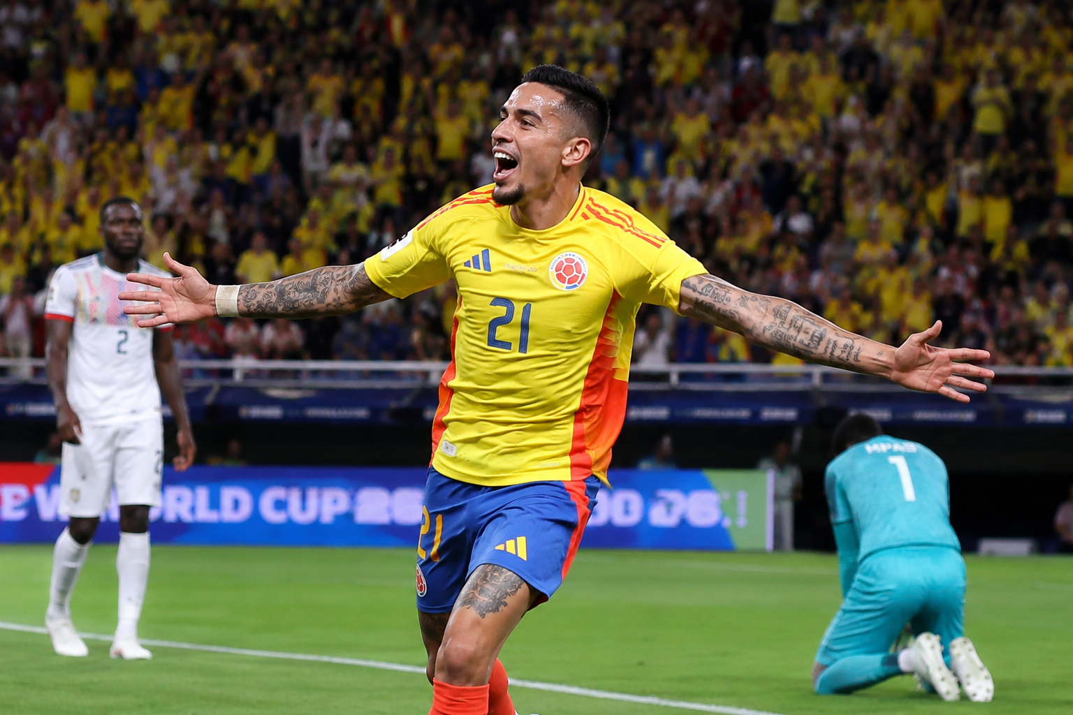 Daniel Muñoz le da el triunfo a Colombia y el pase a la siguiente ronda