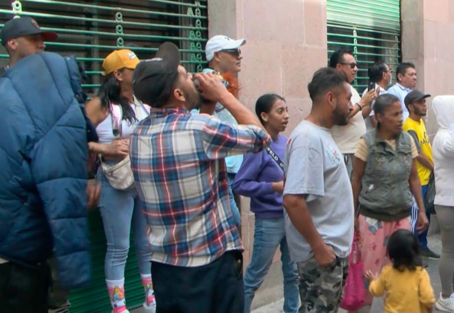 Protesta “ciudadana” mostró operadores políticos y episodios violentos.