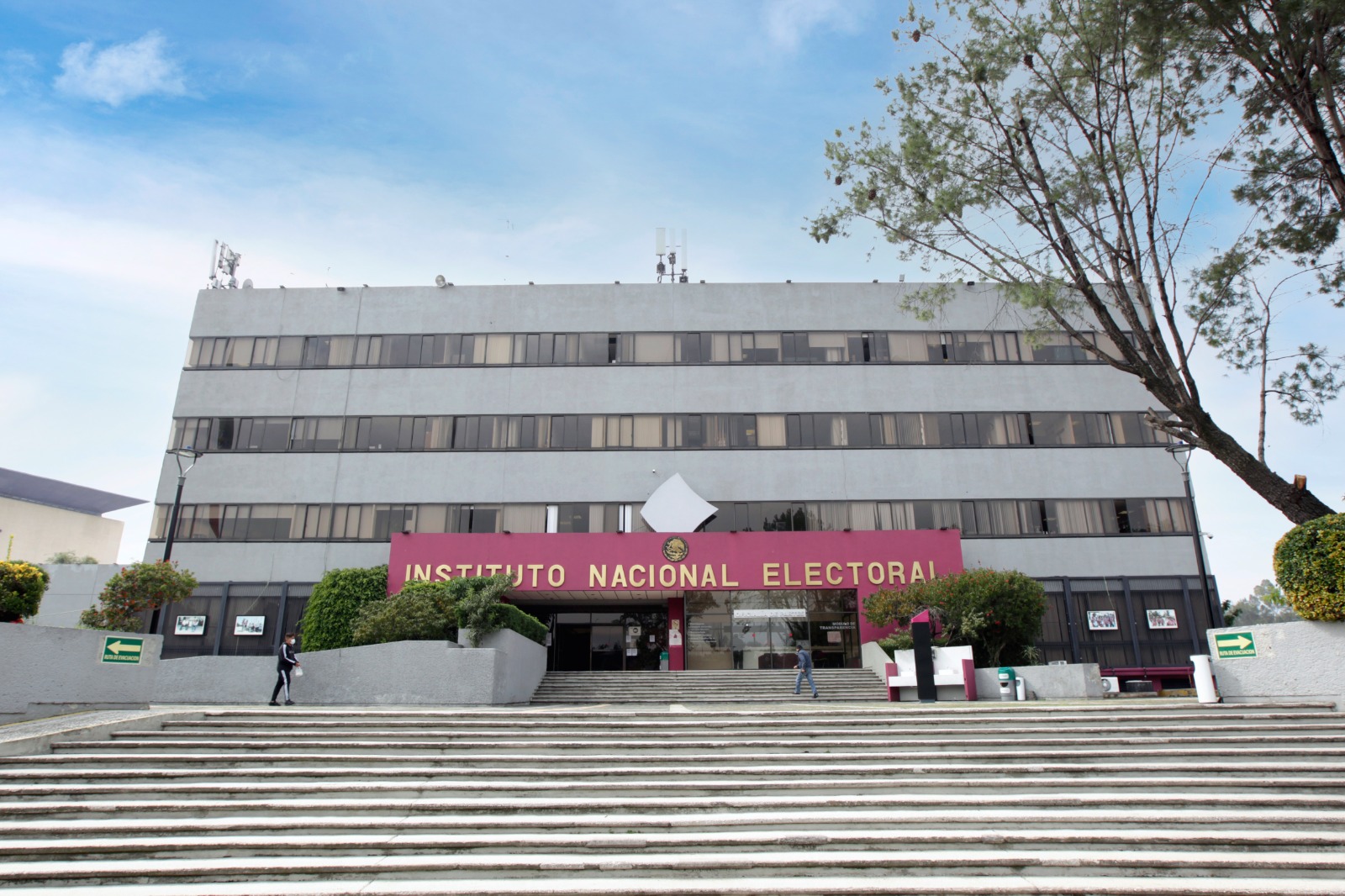 Cuatro organizaciones cumplen requisitos y esperan aval final del INE.