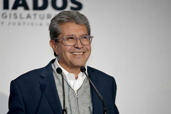 Morena ve mayoría legislativa en 2027, pero enfrenta retos estatales.