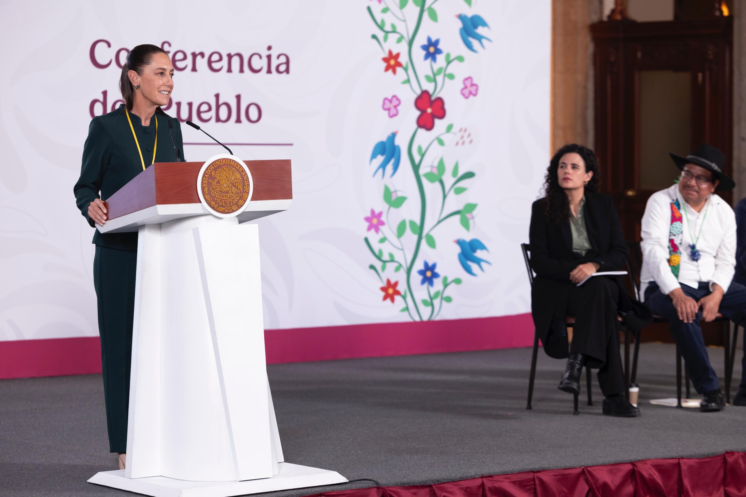 La Presidenta rechaza el plan del PAN y defiende la Cuarta Transformación.