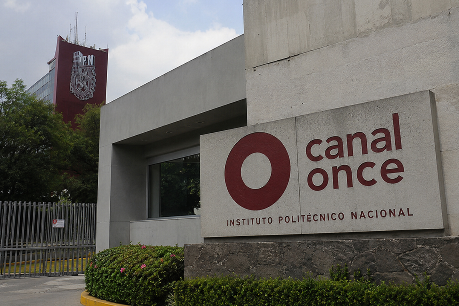 IPN y Canal Once llevan a la FGR la toma iniciada el 21 de mayo.